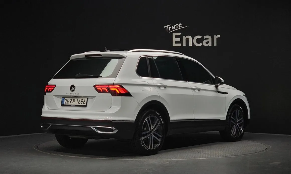 Volkswagen Tiguan — фото 2