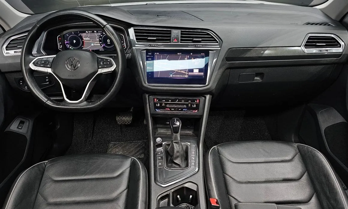 Volkswagen Tiguan — фото 4
