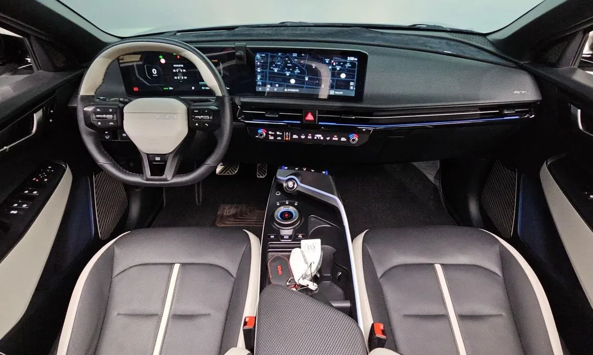 Kia EV6 — фото 9