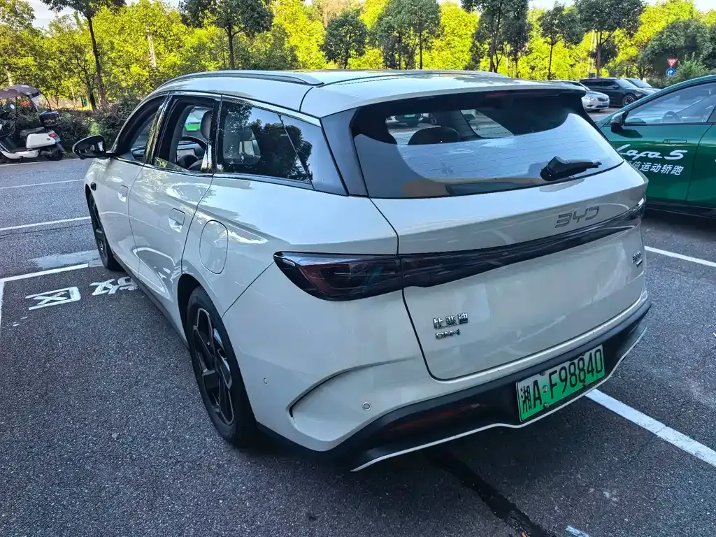 BYD Seal 06 DM-i Touring Edition — фото 6