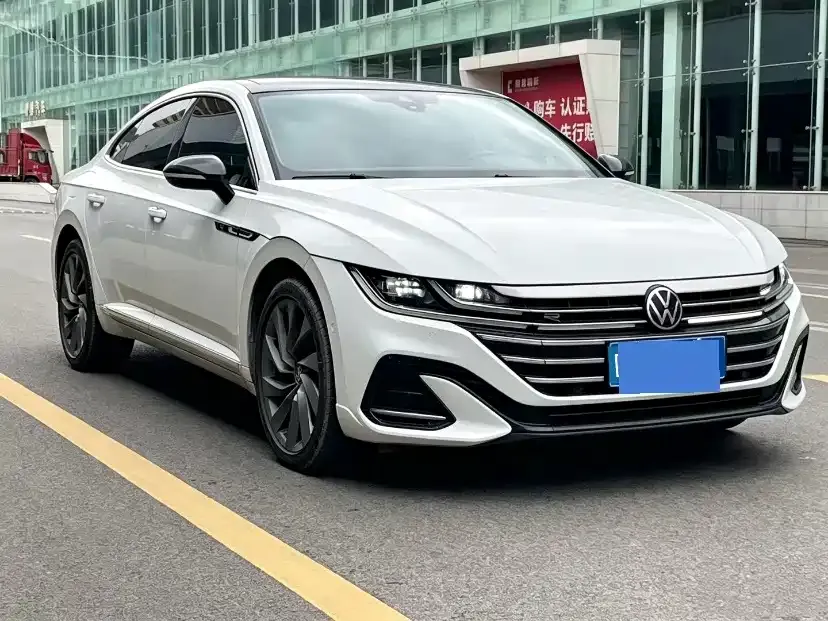 Volkswagen CC — фото 7