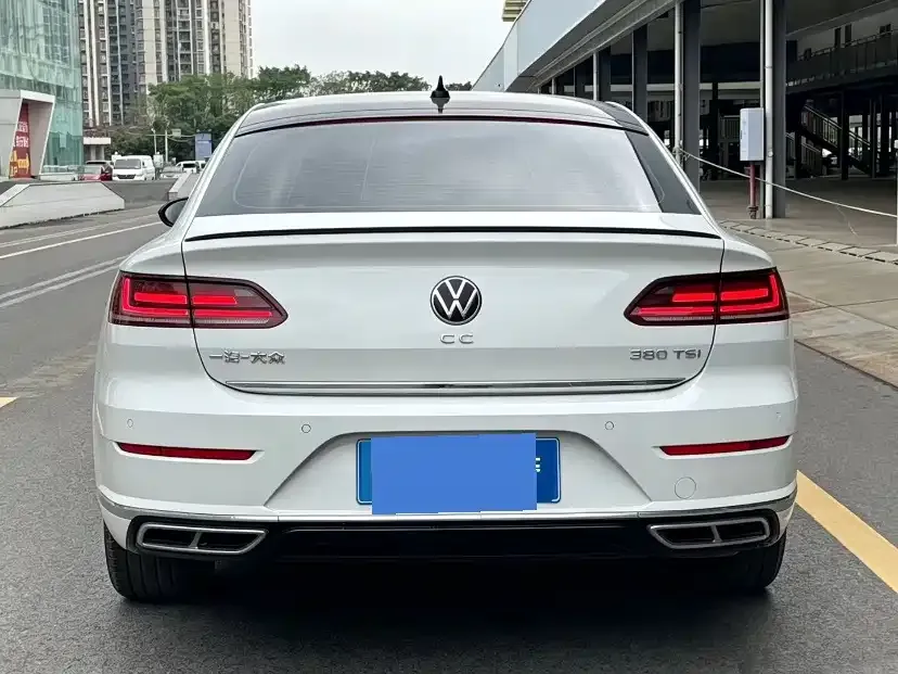 Volkswagen CC — фото 8