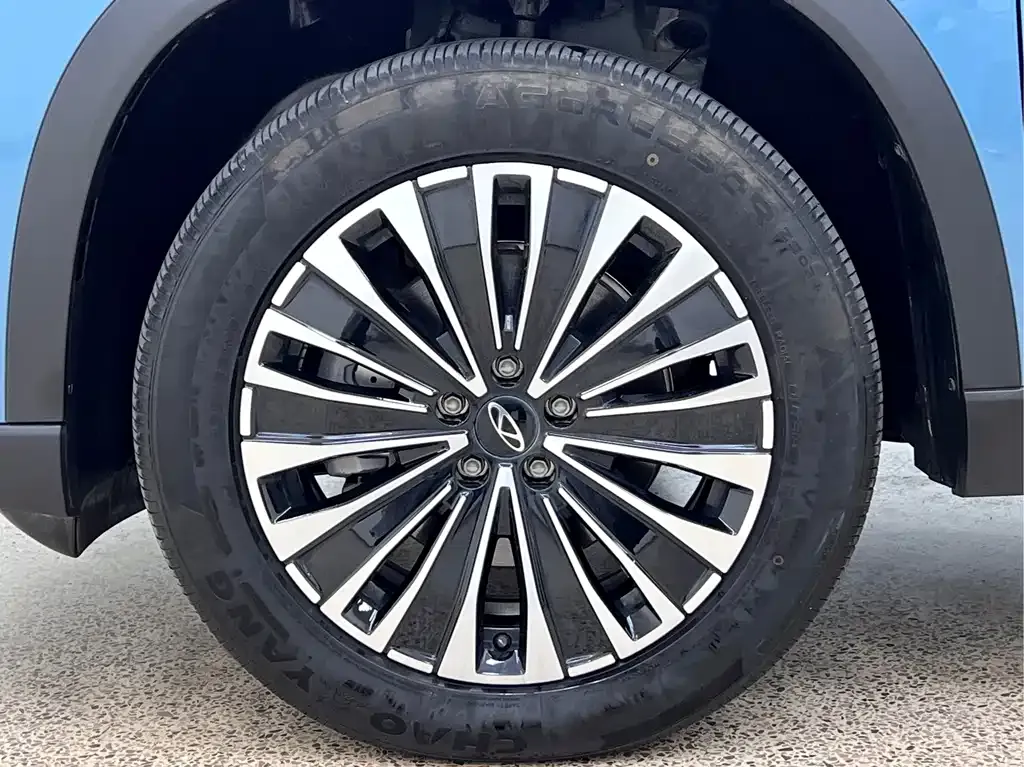 Chery Tiggo 8 PLUS C-DM — фото 9