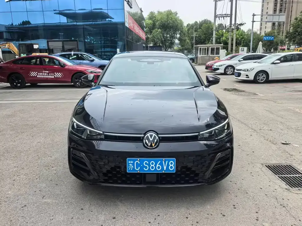 Volkswagen Passat — фото 7