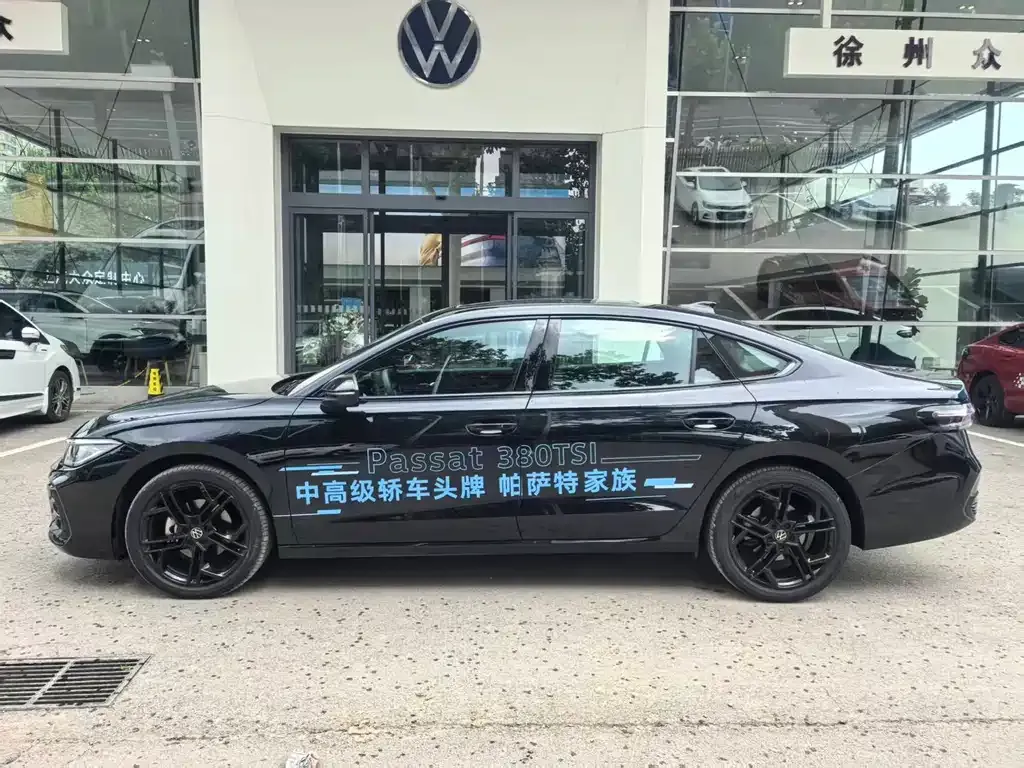 Volkswagen Passat — фото 2