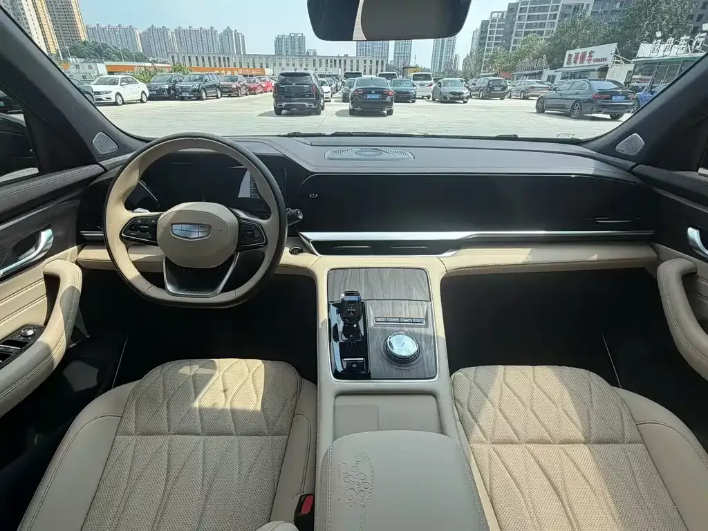 Geely Xingyue L — фото 9