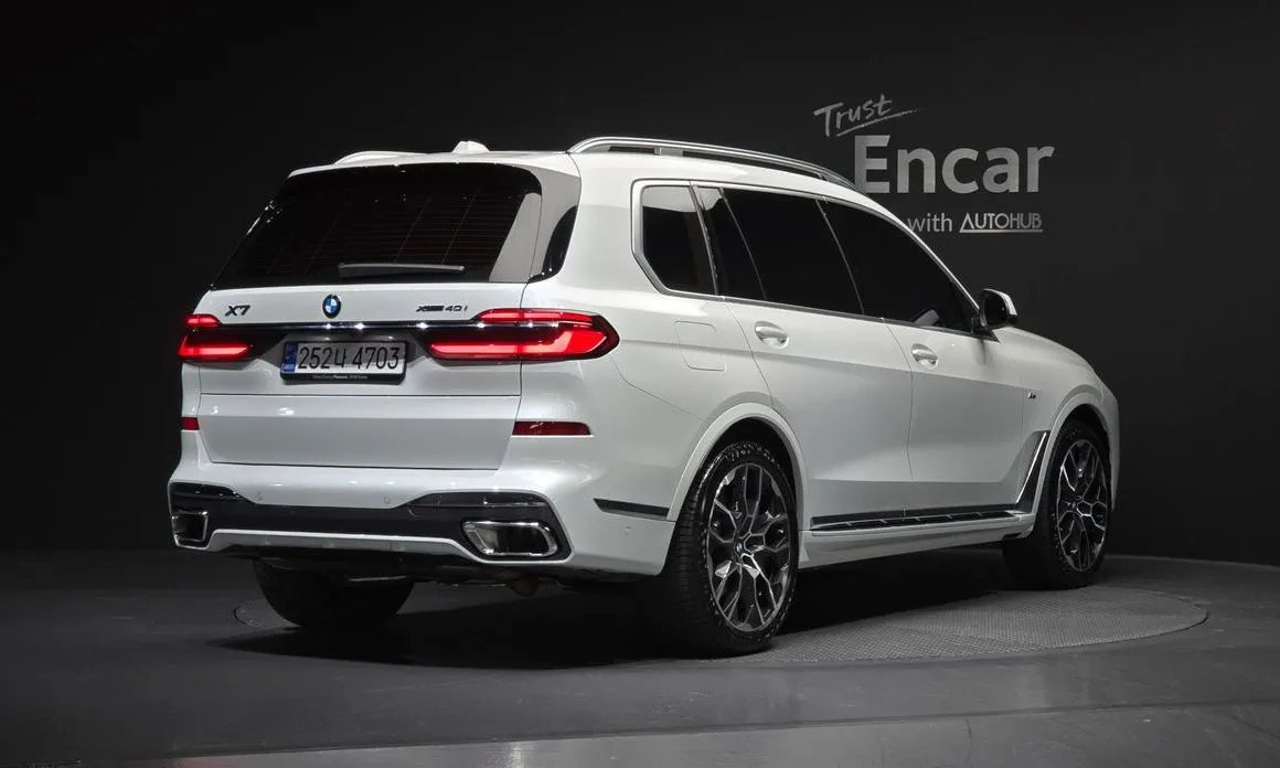 BMW X7 — фото 2