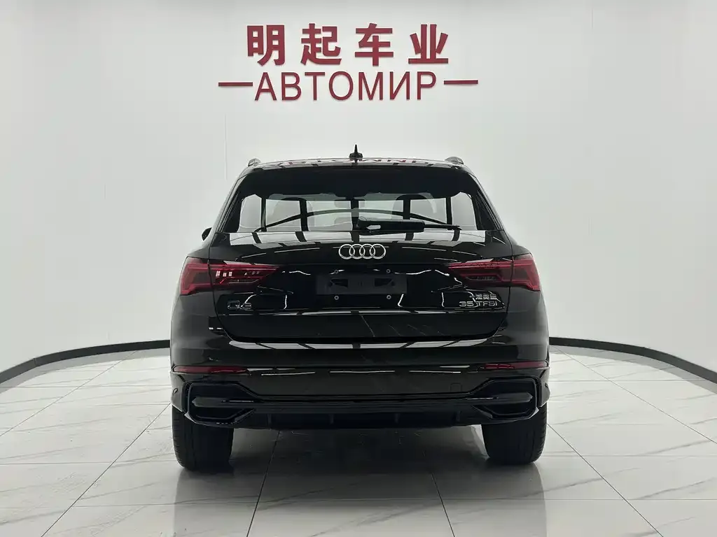 Audi Q3 — фото 4