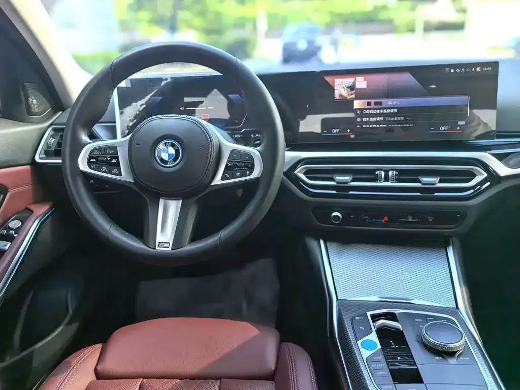 BMW i3 — фото 8