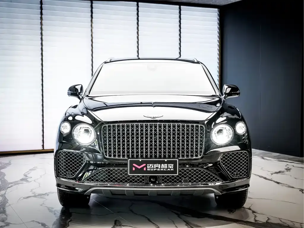 Bentley Bentayga — фото 8