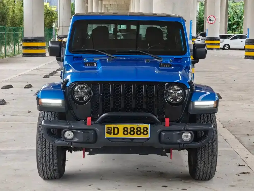 Jeep Gladiator — фото 1