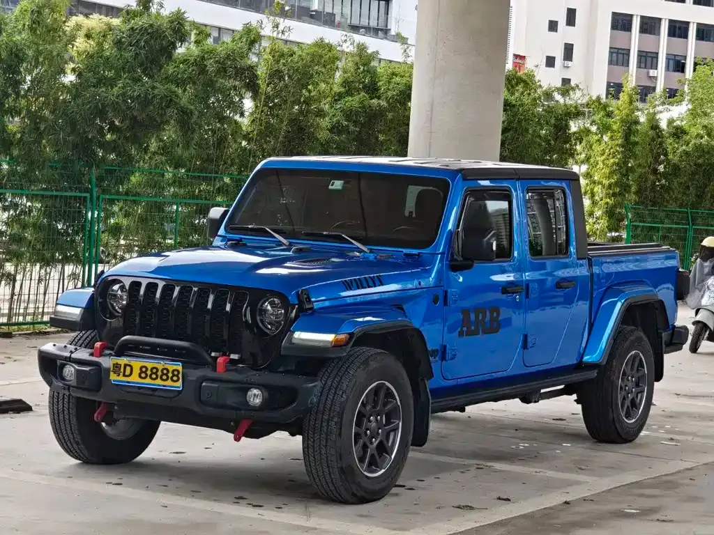 Jeep Gladiator — фото 6