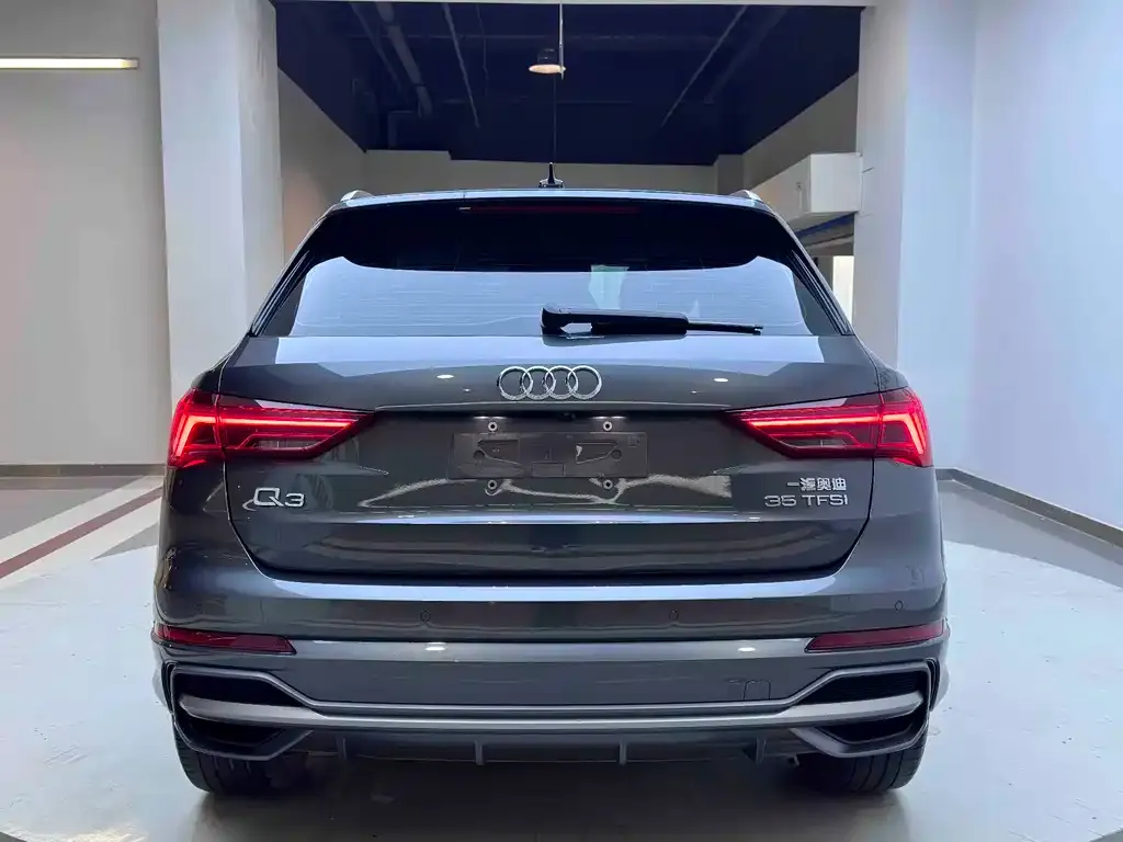 Audi Q3 — фото 5