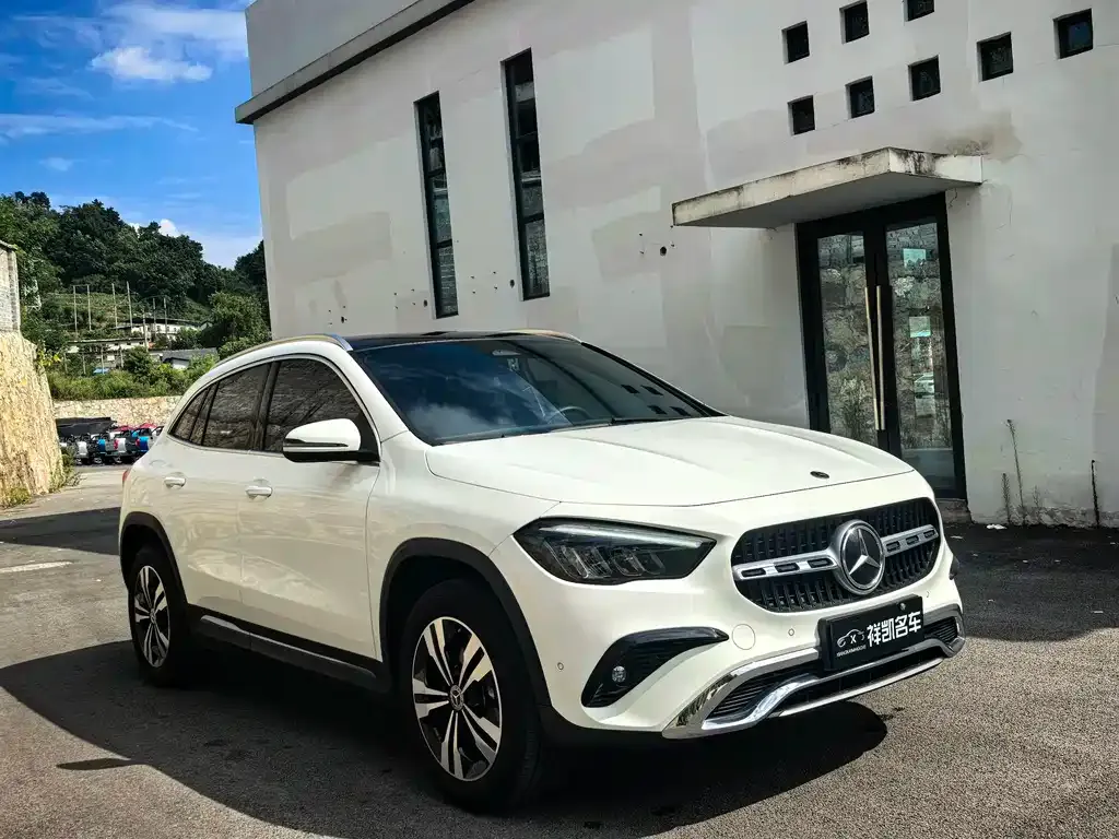 Mercedes-Benz GLA — фото 2
