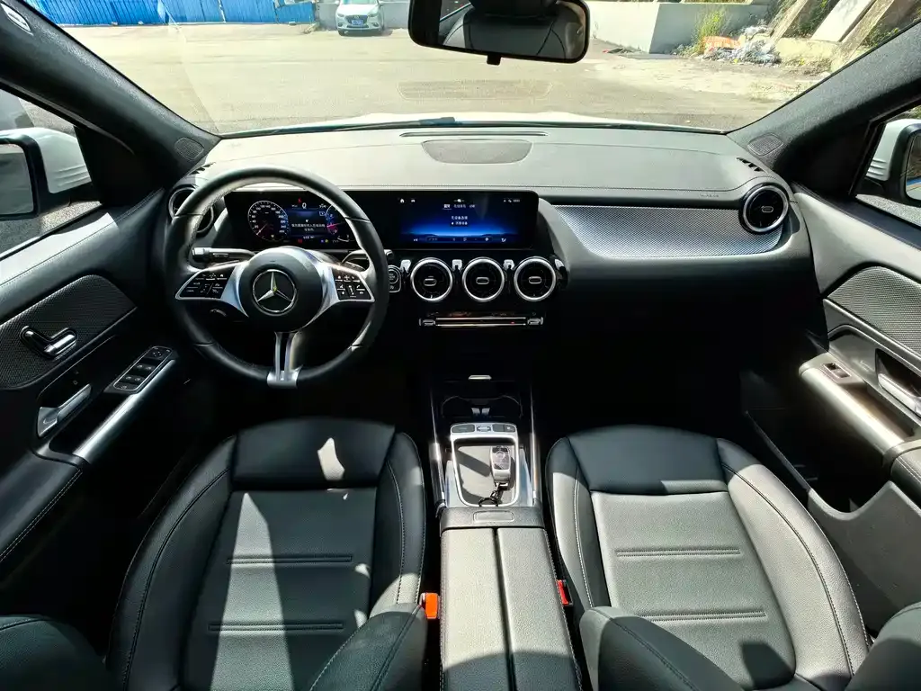 Mercedes-Benz GLA — фото 4