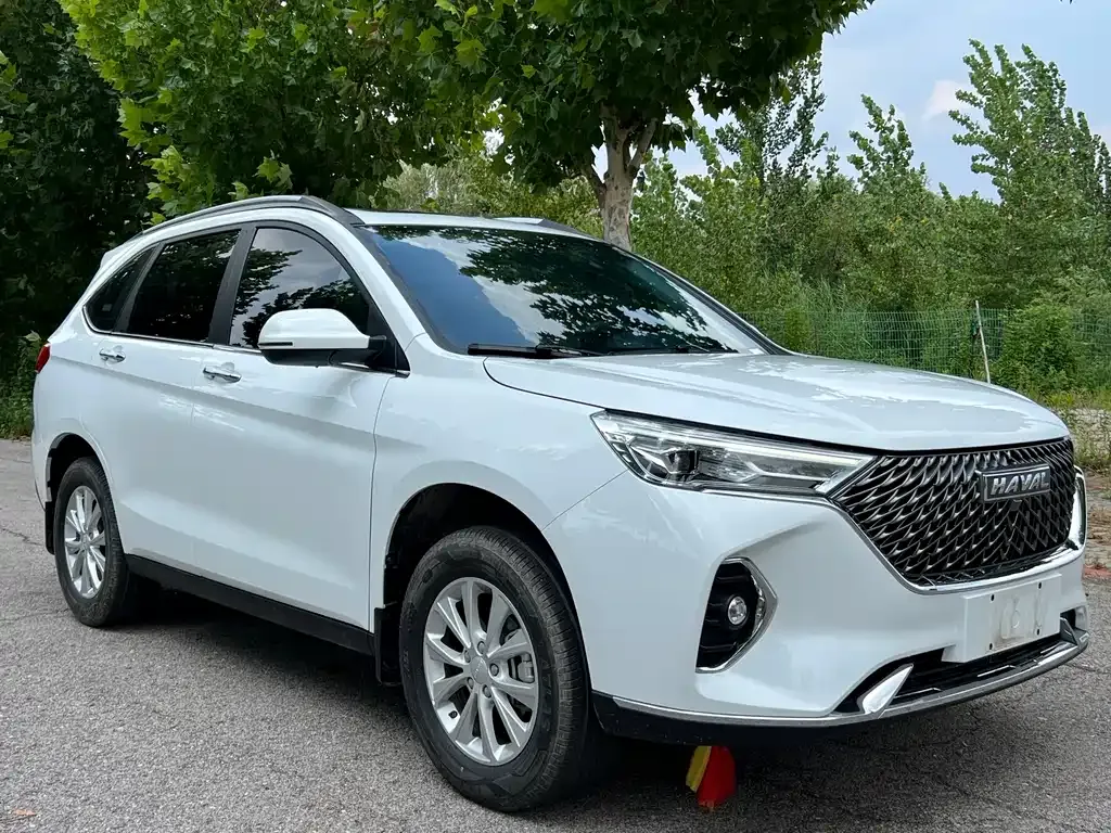 Haval M6 — фото 10