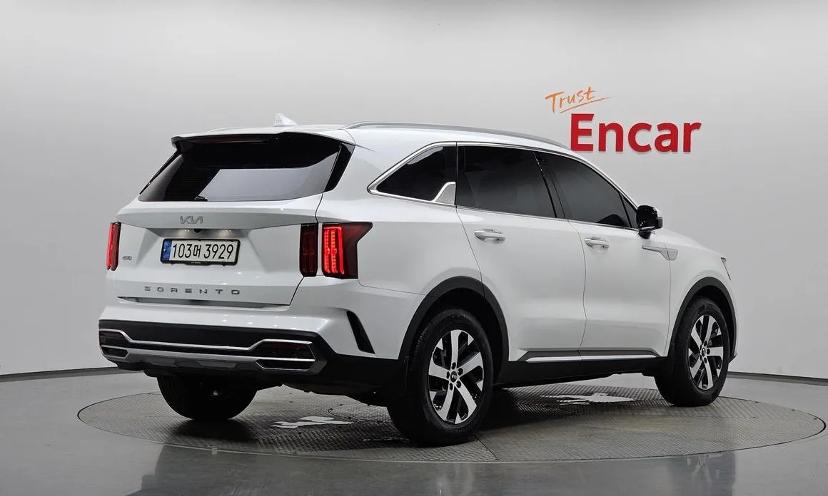 Kia Sorento — фото 3