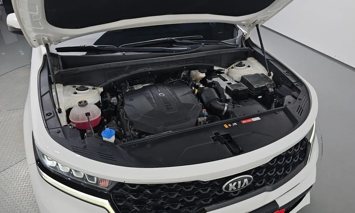 Kia Sorento — фото 4