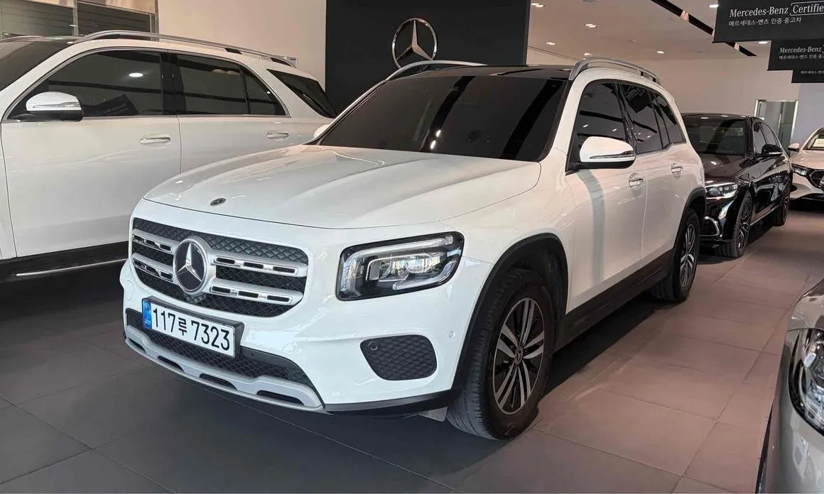 Mercedes-Benz GLB-Class — фото 1