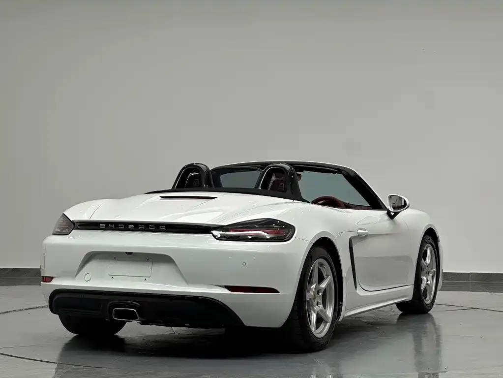 Porsche 718 — фото 5