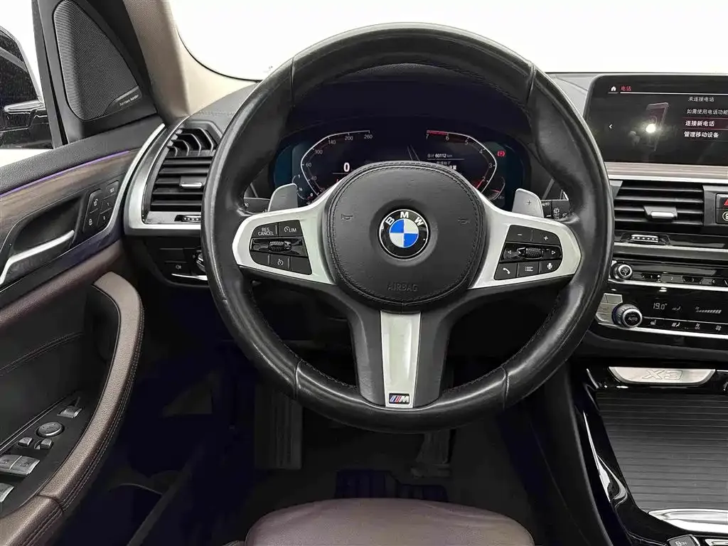 BMW X3 — фото 10
