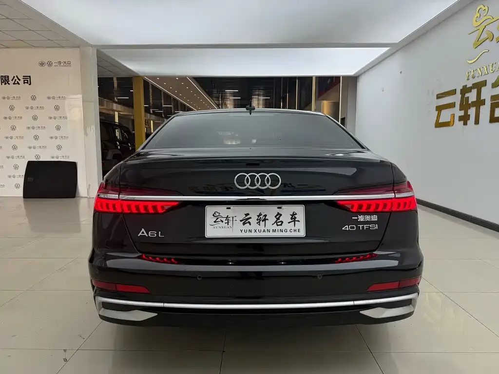 Audi A6L — фото 10