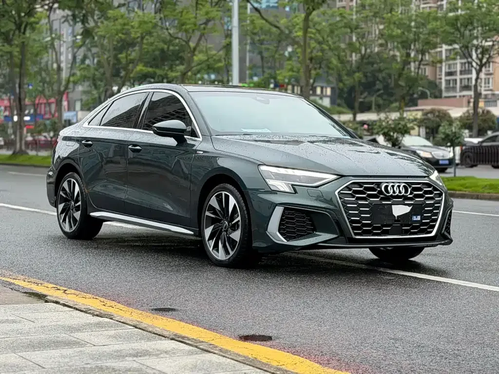 Audi A3 — фото 8