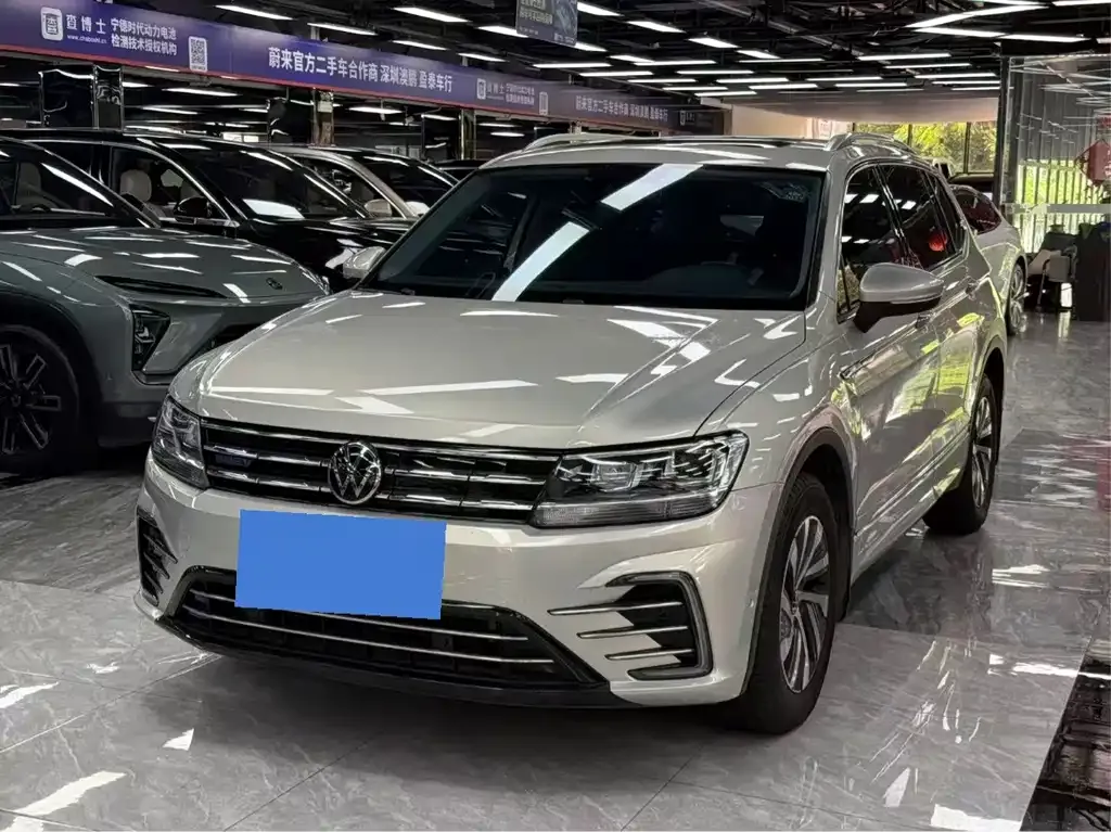 Volkswagen 途观L插电混动 — фото 1