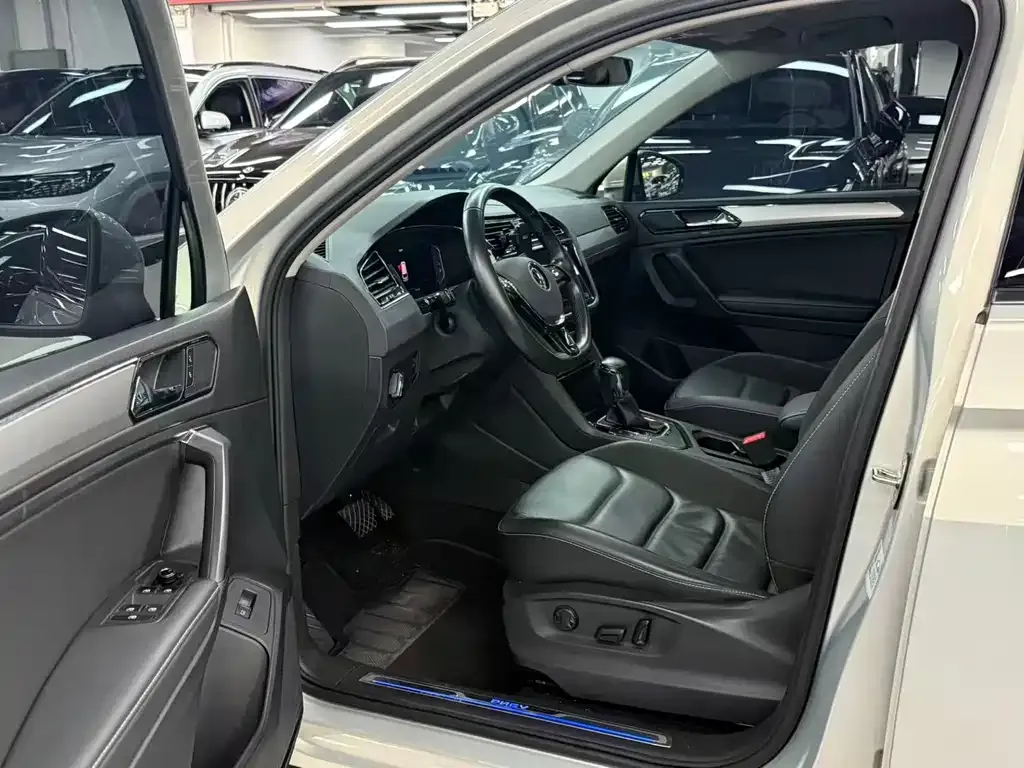 Volkswagen 途观L插电混动 — фото 3