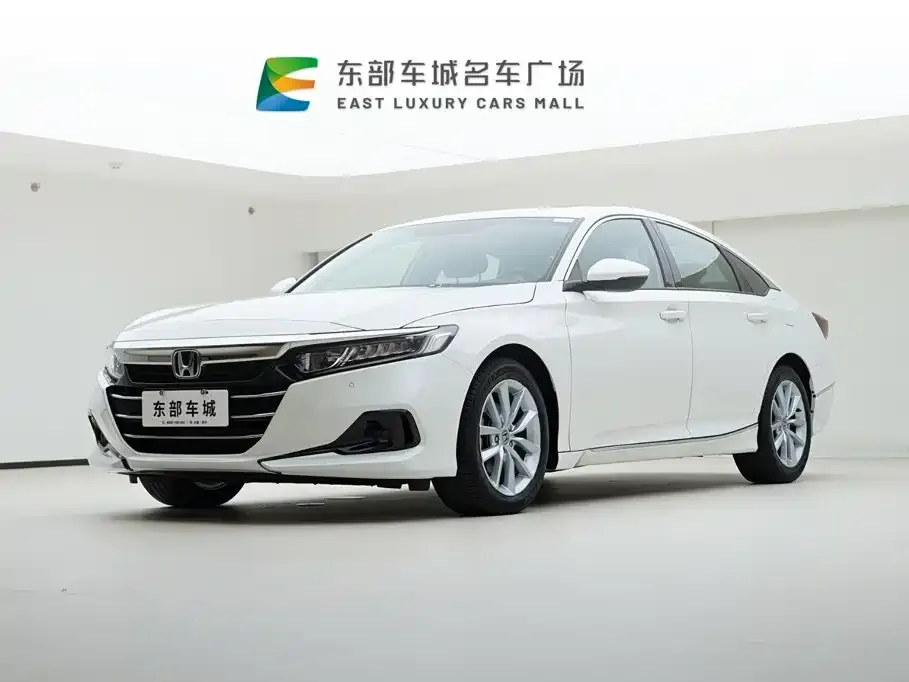 Honda Accord — фото 1