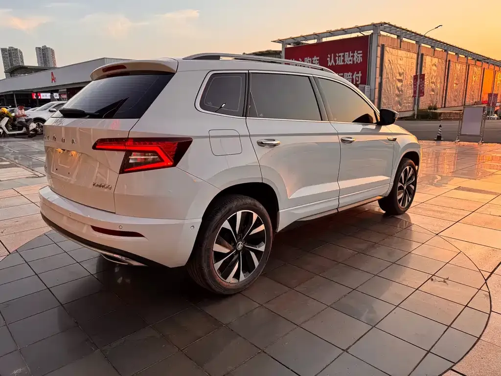 Skoda Karoq — фото 2