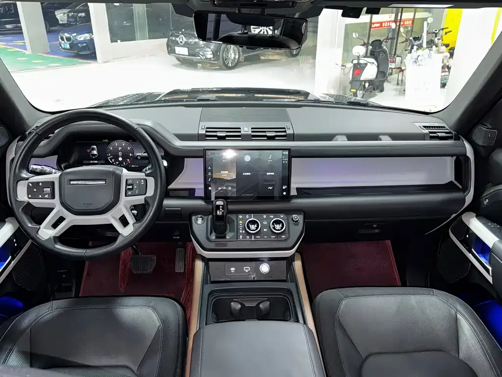 Land Rover Defender — фото 7