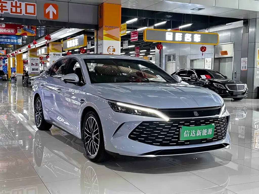 BYD Qin L — фото 9