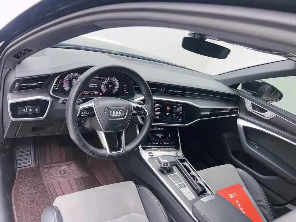 Audi A6L — фото 10