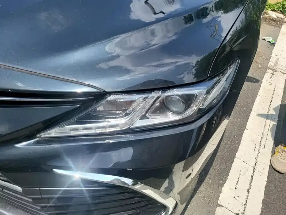 Toyota Camry — фото 10
