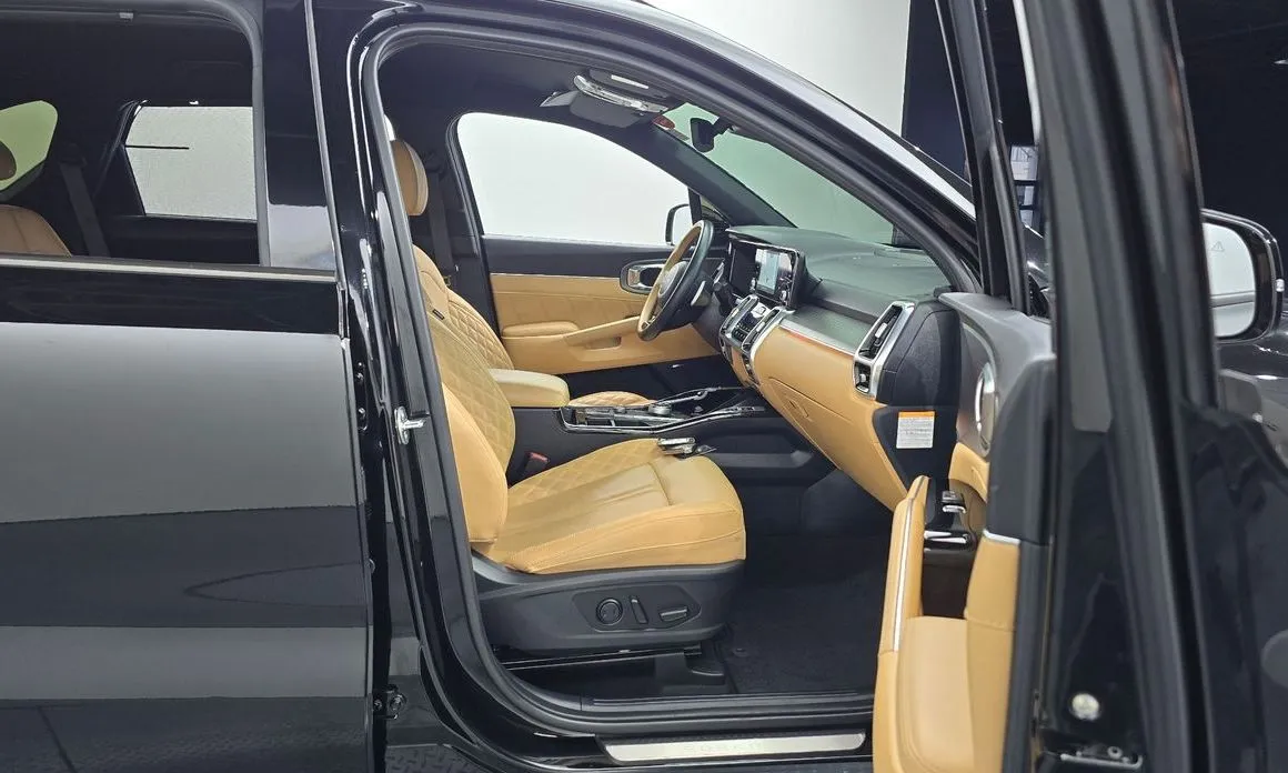 Kia Sorento — фото 9