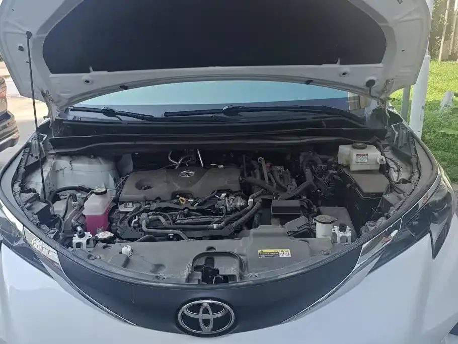 Toyota Granvia — фото 7