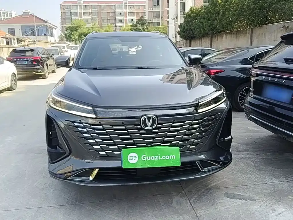 Changan CS75PLUS — фото 3