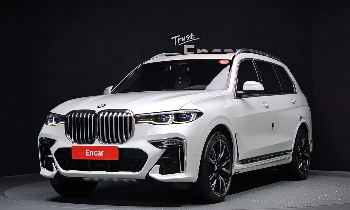 BMW X7 — фото 1