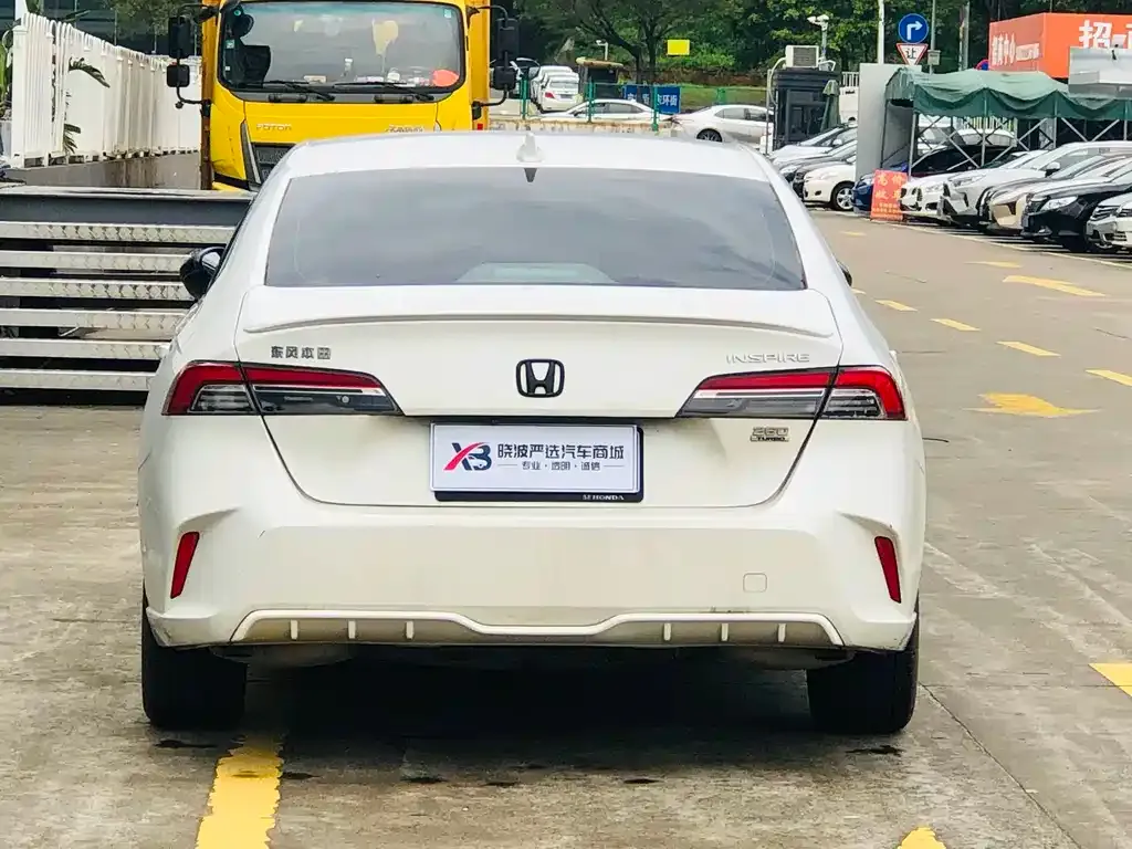 Honda Inspire — фото 4