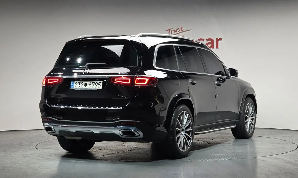 Mercedes-Benz GLS-Class — фото 6