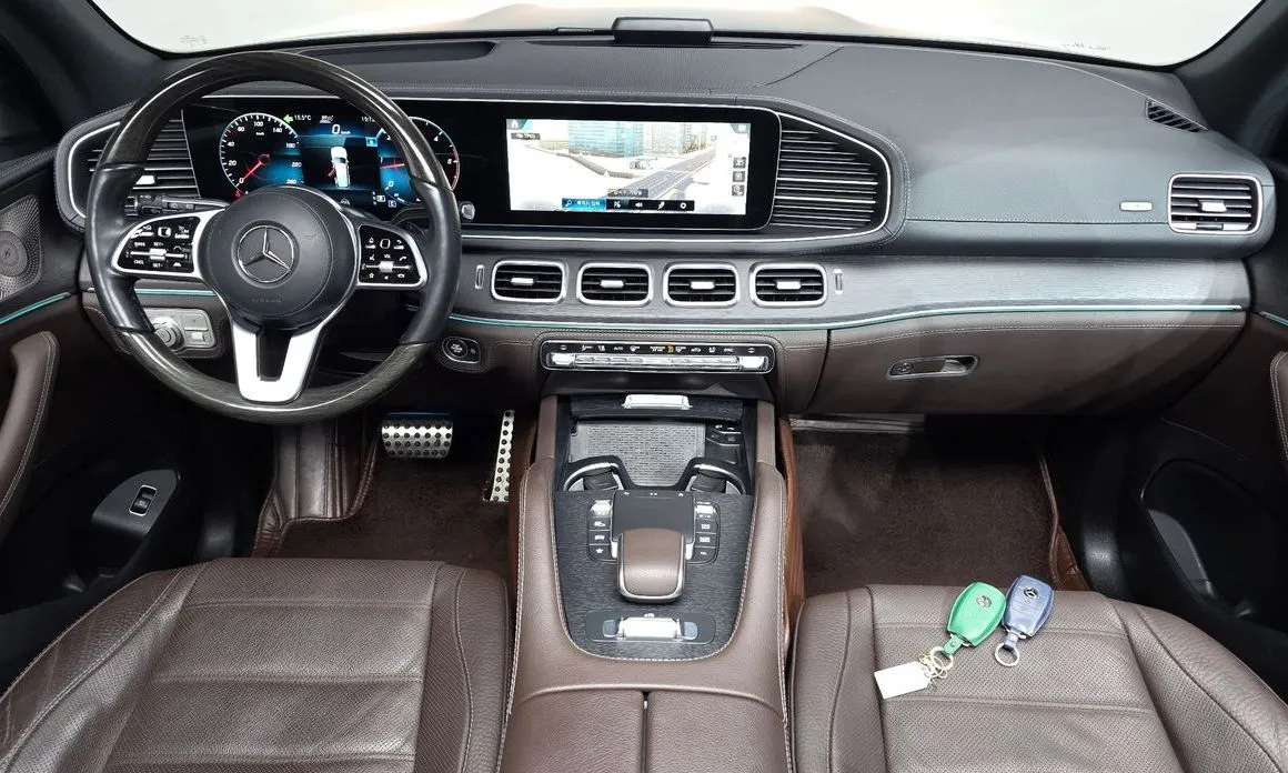 Mercedes-Benz GLS-Class — фото 7