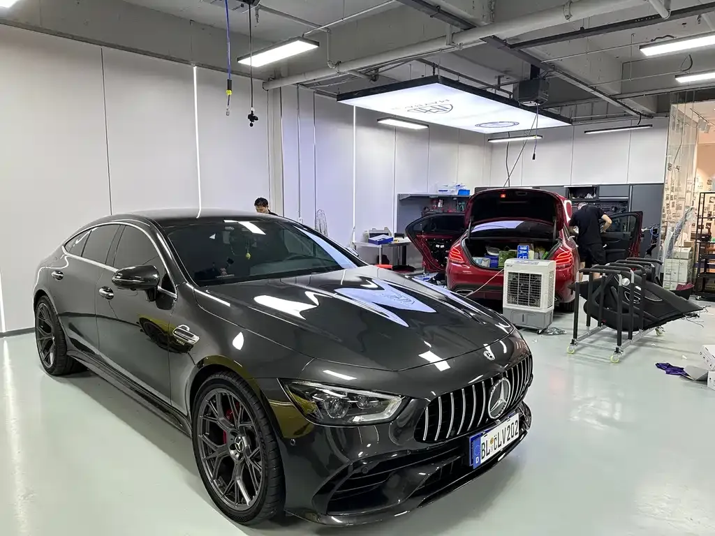 Mercedes-Benz AMG GT — фото 4