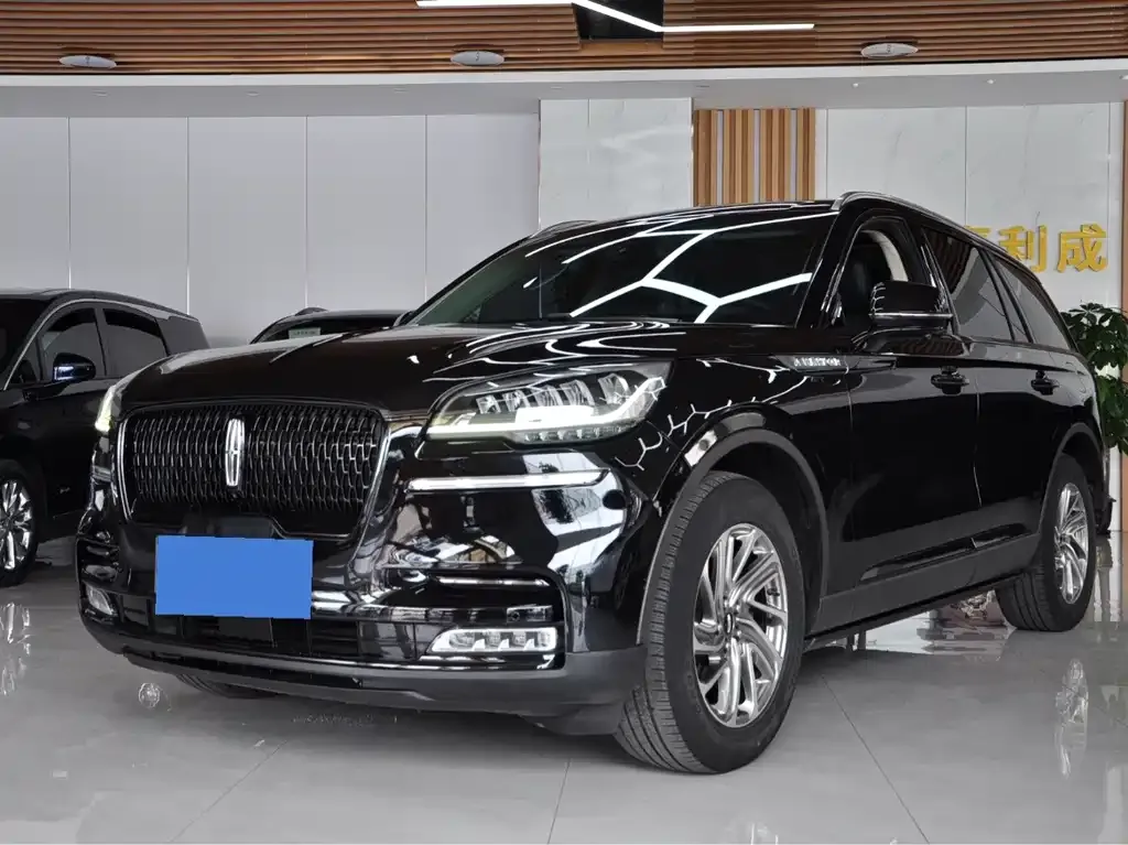 Lincoln Aviator — фото 1