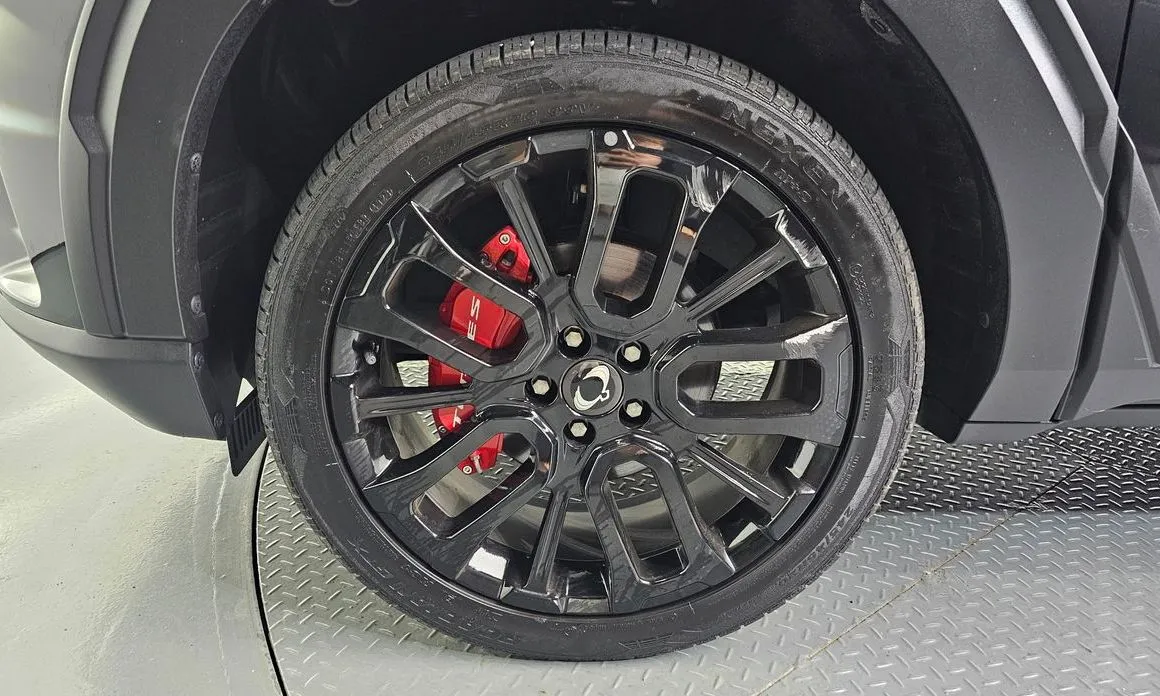 KG Mobility (Ssangyong) Torres — фото 10