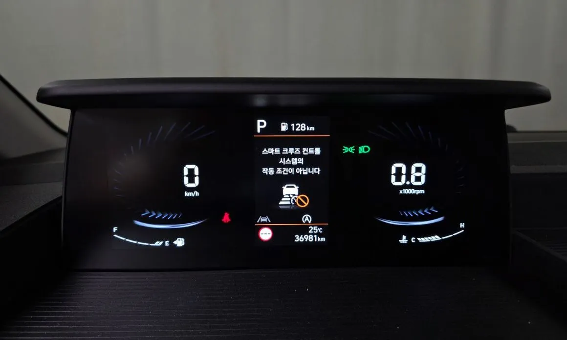 Hyundai Staria — фото 2