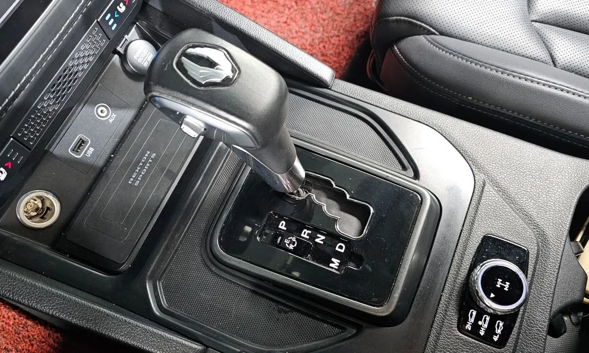 KG Mobility (Ssangyong) Rexton — фото 6