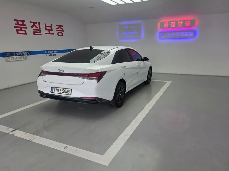 Hyundai AVANTE — фото 7