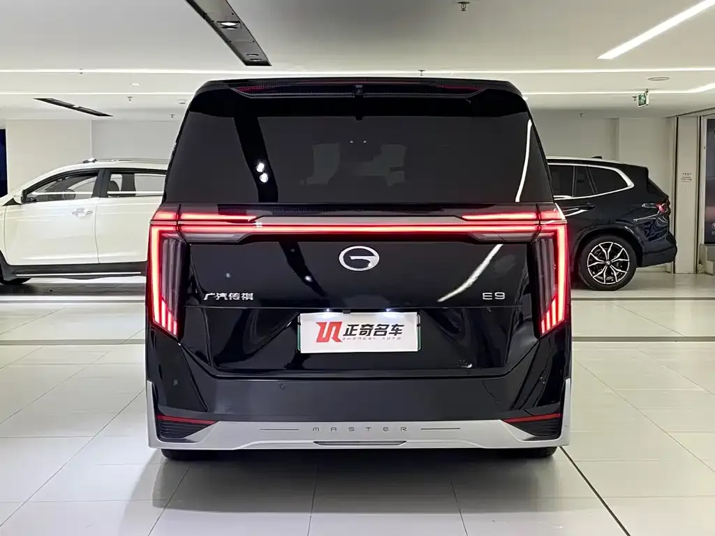 GAC Motor Trumpchi E9 — фото 2