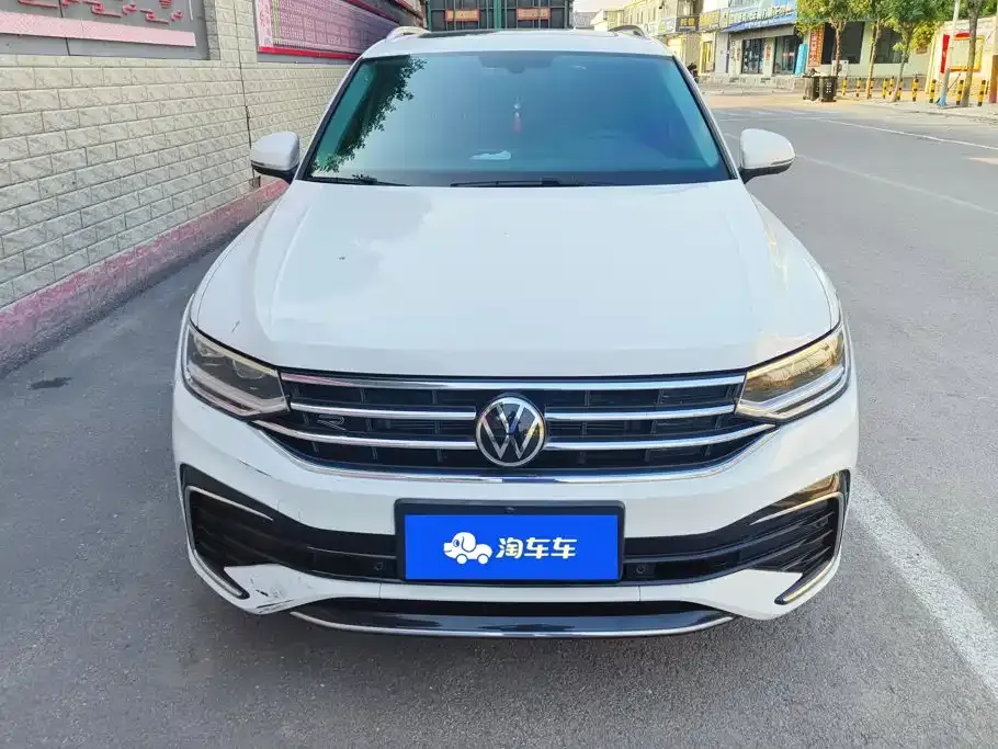 Volkswagen Tiguan L — фото 5